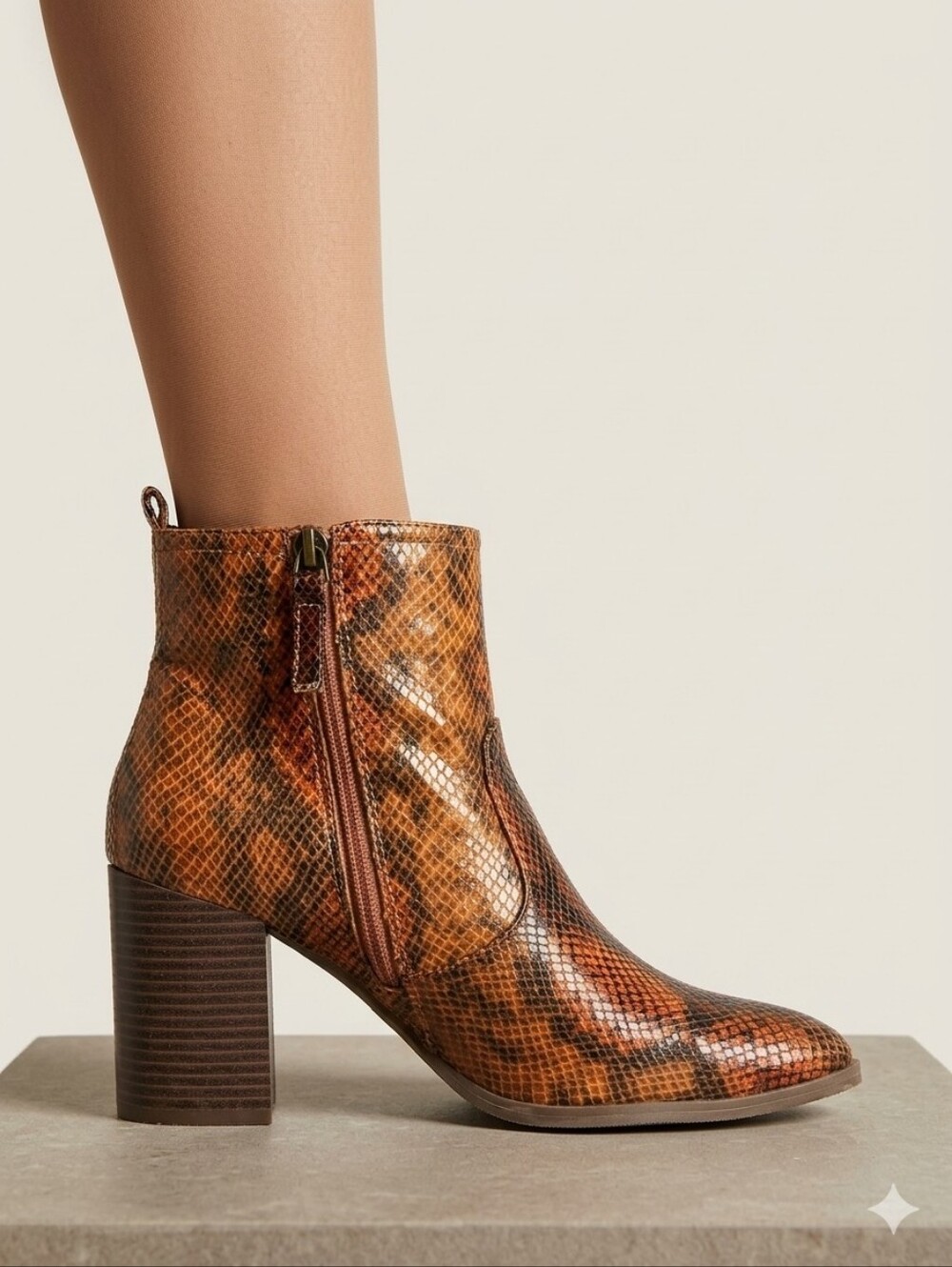 Scoop Faux Leather Snake Print Chelsea Heeled Boots Rust Orange Ankle Booties 9